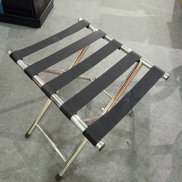 Hình ảnh kệ inox đựng hành lý chụp thật ở kho hàng Hành Tinh Xanh