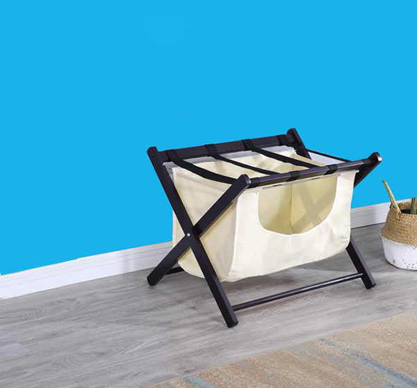 Giá đỡ vali có túi đựng đồ