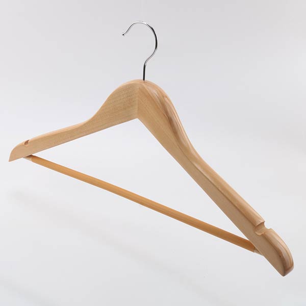 Móc treo quần áo bằng gỗ