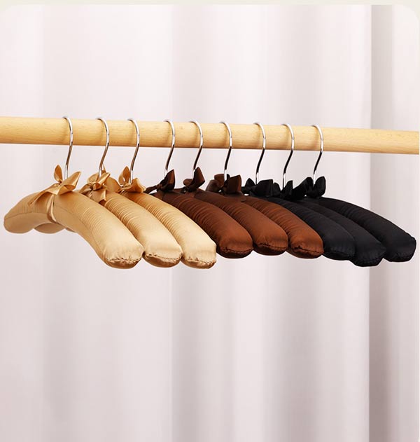 Mẫu móc treo phù hợp với nhiều không gian