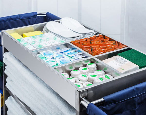 Khay đựng đồ amenities của xe trolley làm buồng
