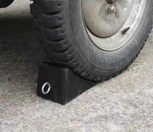 Cục chặn chuyên dùng cho ô tô hạng nặng