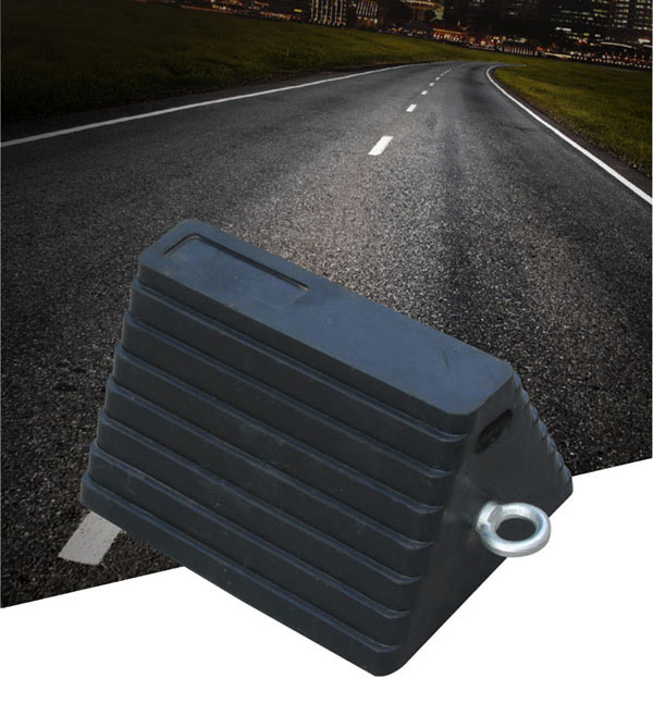 Mẫu cục chặn chống trôi bánh xe cao su loại tốt