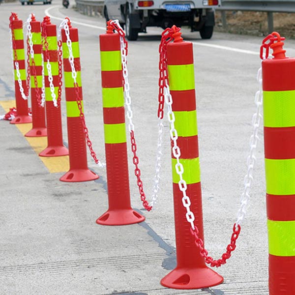 Dây xích nối cọc tiêu phân làn giao thông