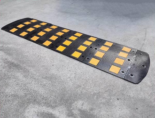 Thiết bị dễ dàng thi công, lắp đặt