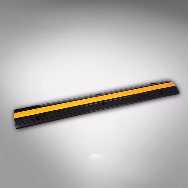 Thanh len tường bằng cao su dài 1m