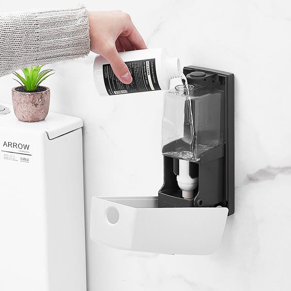 Bình nhựa 600ml đựng nước rửa tay gắn tường