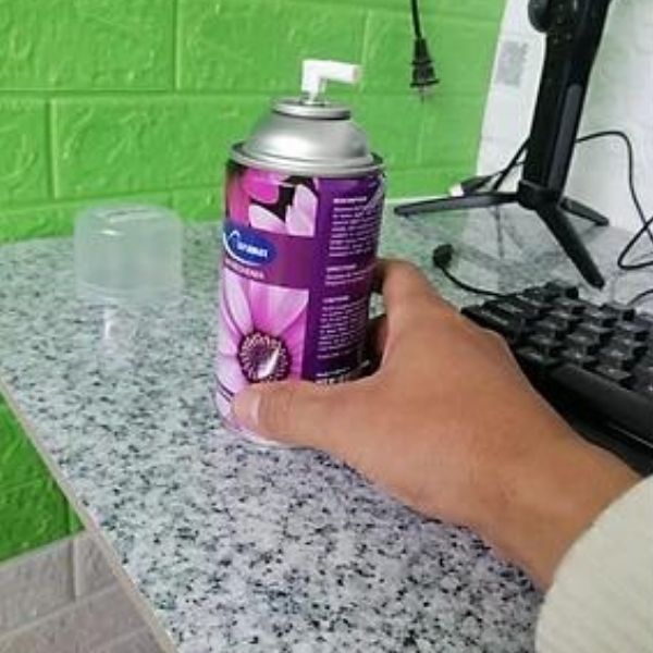 Hình ảnh thực tế của bình xịt thơm nhà vệ sinh