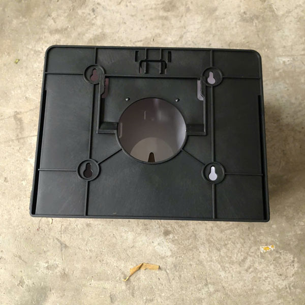 Hình ảnh thực tế hộp nhựa chữ nhật đựng giấy lau tay