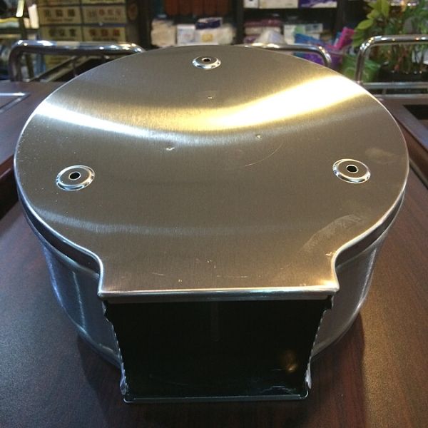 Hình ảnh thực tế hộp đựng giấy vệ sinh inox