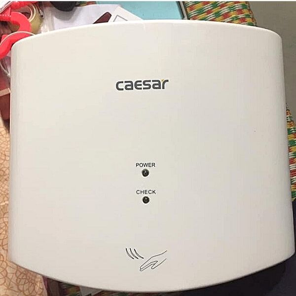 Hình ảnh thực tế máy sấy tay diệt khuẩn tự động