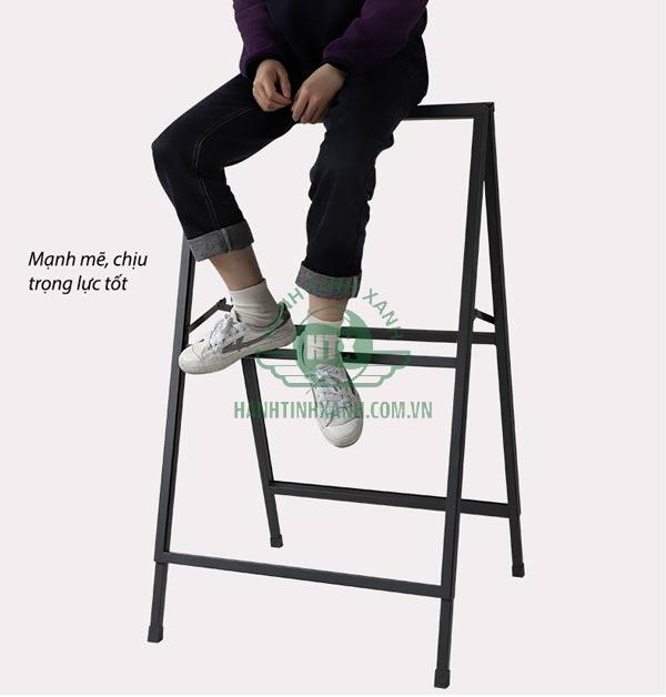 Standee khung thép chịu lực cực tốt