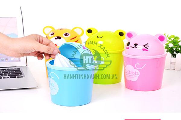 Một số mẫu thùng rác phù hợp với bàn làm việc 