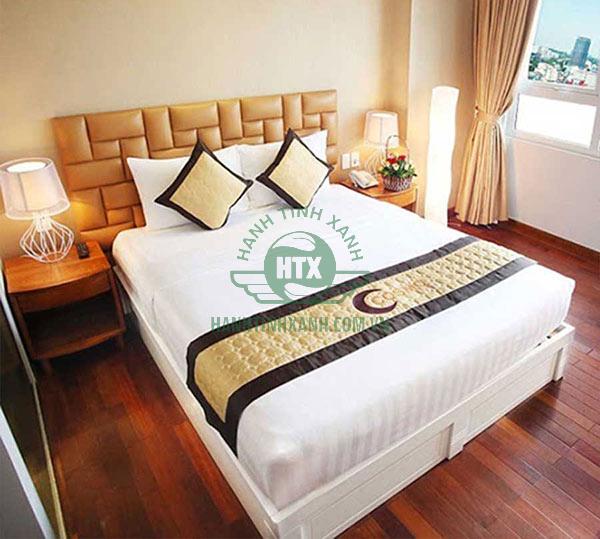 Giường đôi lớn dành cho 2 người