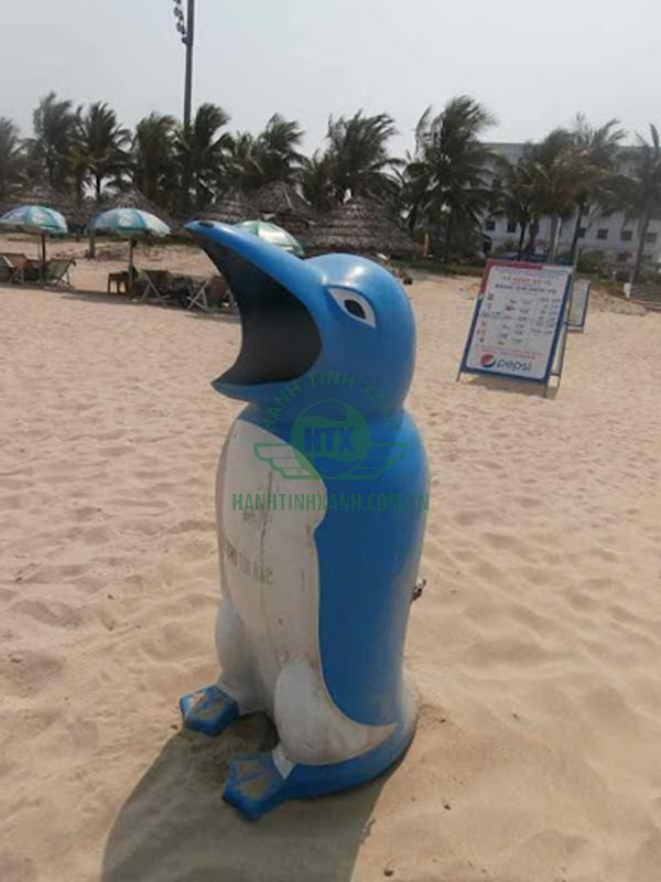 Các loại thùng rác thích hợp đặt tại bờ biển