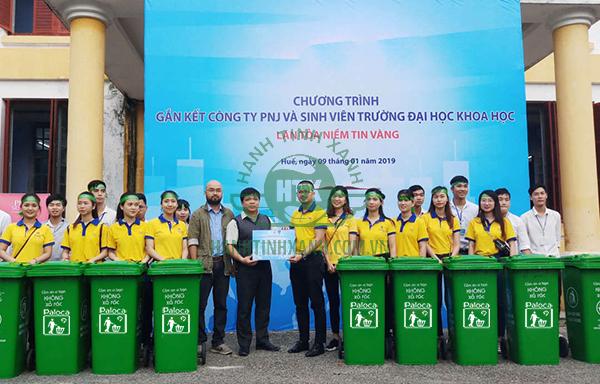 Các loại thùng rác thường dùng cho trường học