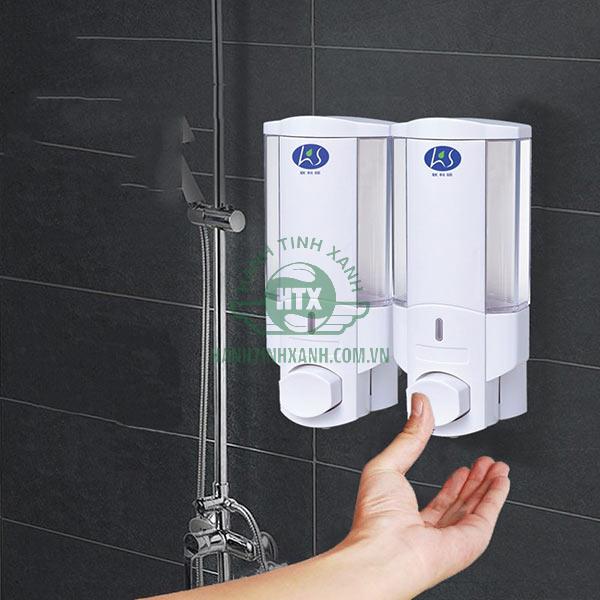 Trang bị hộp đựng dung dịch nước rửa tay trong nhà vệ sinh