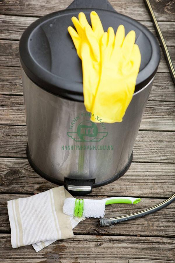 Làm sạch thùng rác không khó