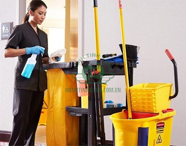 Sắp xếp đồ sai cách, đặt quá nhiều thứ cồng kềnh lên xe là lỗi hay mắc nhất