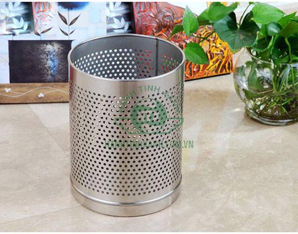 Thùng rác inox văn phòng kiểu dáng dập lỗ