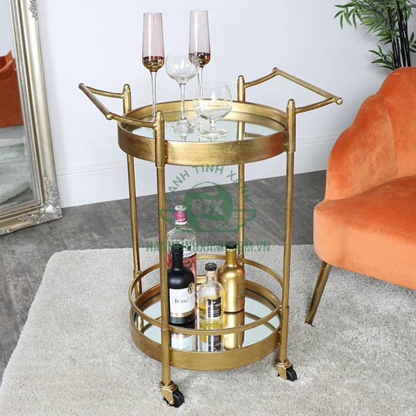 Thiết kế chắc chắn với tay đẩy rộng rãi