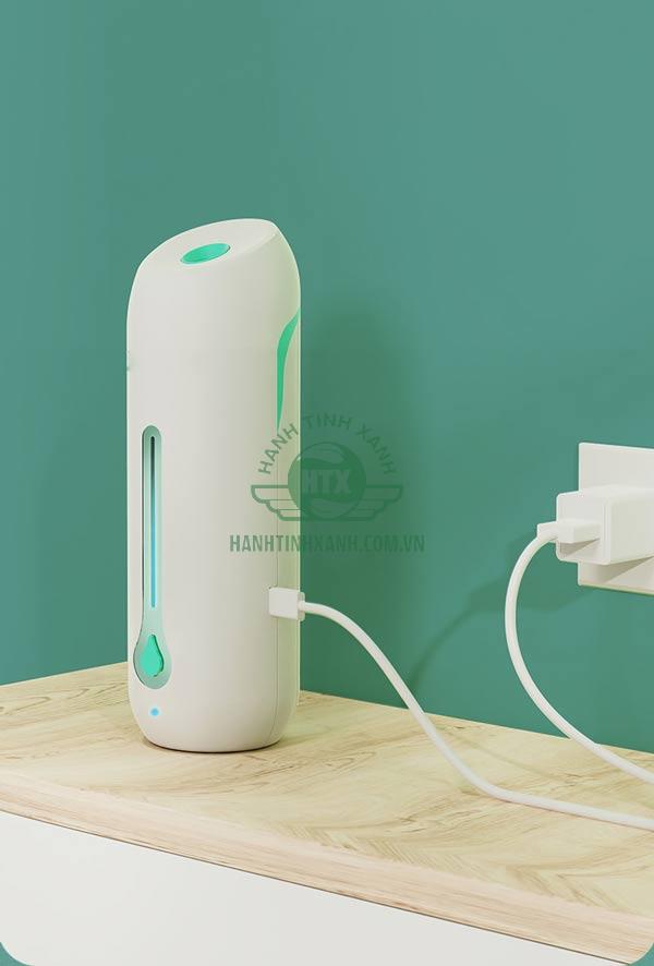 Máy xịt thơm dùng pin sạc hiện đại