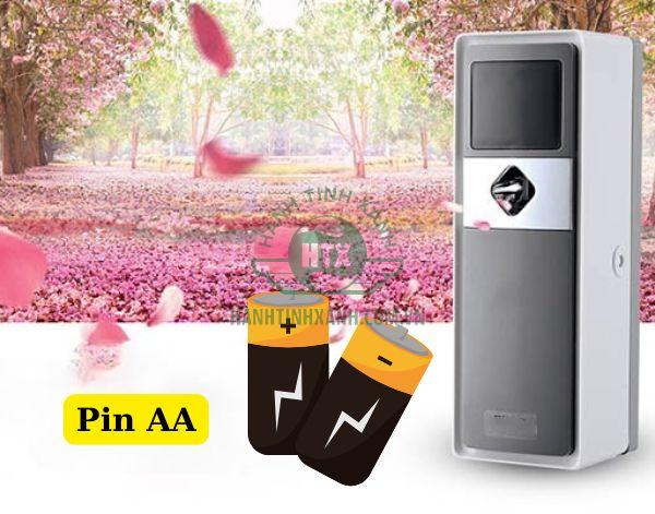 Máy xịt thơm dùng pin thường là loại máy dùng pin AA, AAA