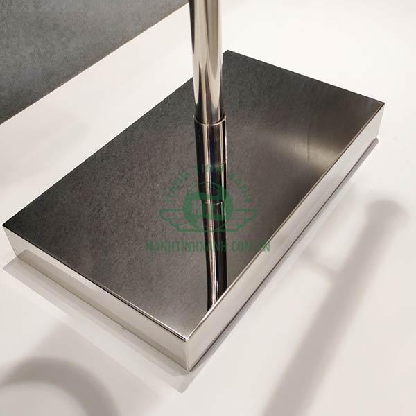 Chân đế vững chãi và chắc chắn