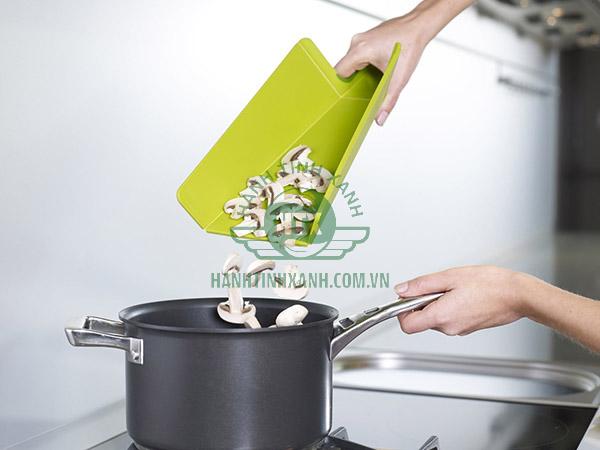 Thớt uốn dẻo tiện lợi khi sử dụng