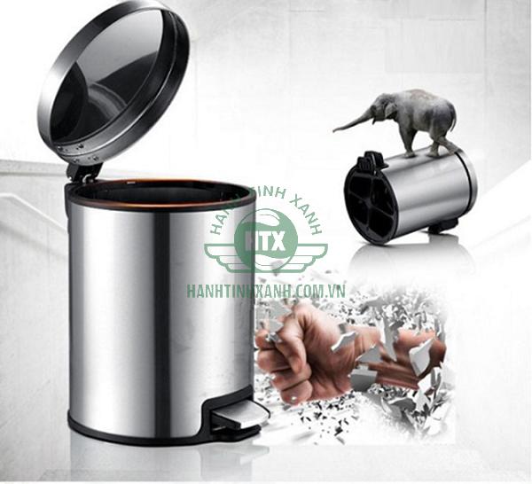 Mức giá của thùng rác inox nhập khẩu có đắt không?