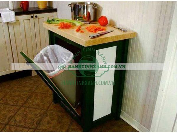 Thùng rác không nắp gắn trong tủ bếp 