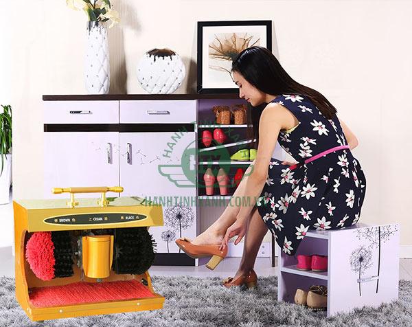 Máy đánh giày cỡ nhỏ dùng tại nhà