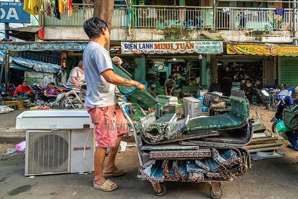 Việt Nam là một trong những nước có tốc độ gia tăng rác thải điện tử nhanh nhất thế giới