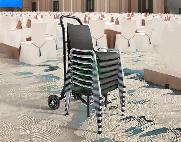 Sử dụng đúng cách giúp xe đẩy ghế nhà hàng bền hơn