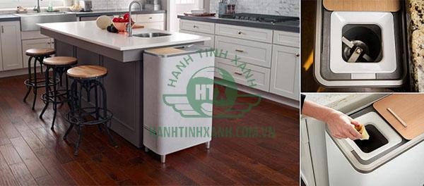 sử dụng thùng rác trong nhà bếp để rác thải không bốc mùi khó chịu