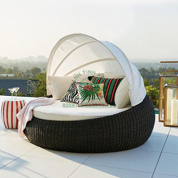 Giường hồ bơi cỡ lớn dành cho nhiều người sử dụng