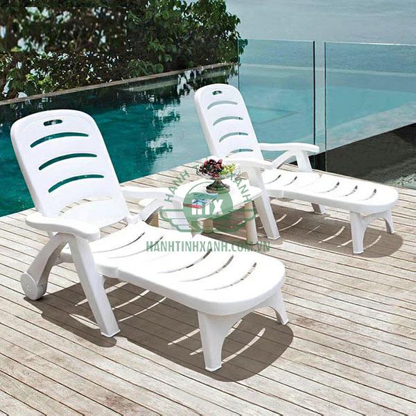 Ghế bể bơi chỉ dành cho 1 người sử dụng