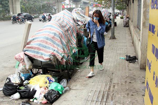 Thực trạng xe thu gom rác quá hôi tại các thành phố lớn