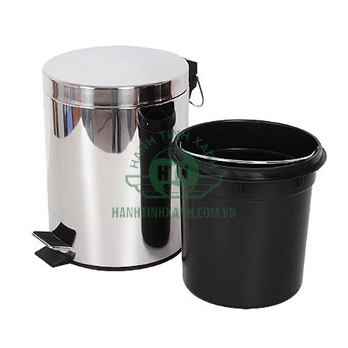 Nên dùng thùng rác inox hay thùng rác thép sơn tĩnh điện?