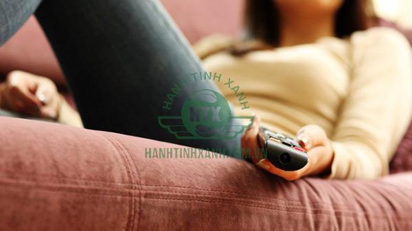 Điều khiển tưởng chừng sạch nhưng hóa ra rất bẩn và thường được ít vệ sinh