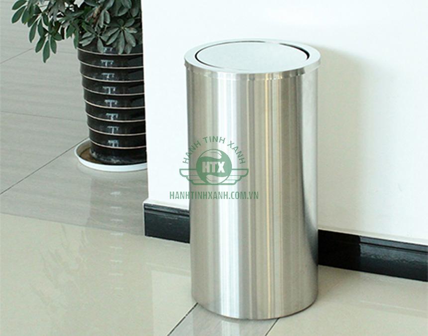 Những ưu điểm của thùng rác inox nắp lật