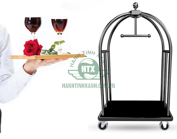 Xe đẩy hành lý chỉ nên lau bằng khăn ẩm