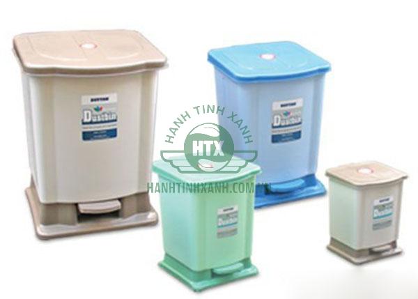 Vì sao nên dùng thùng rác nhựa đạp chân