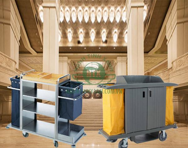 So sánh xe làm buồng có cửa khóa và loại thông thường