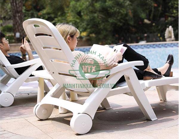 Đôi khi ghế hồ bơi gấp gọn không mang lại sự thoải mái cho bạn