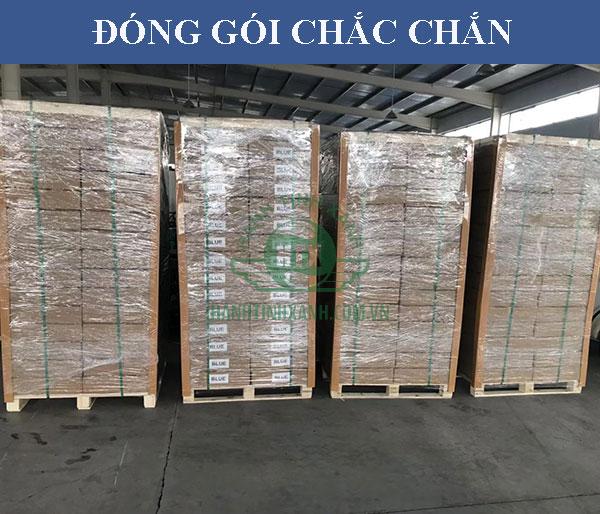 Ốp cột được đóng gói chắc chắn, cẩn thận