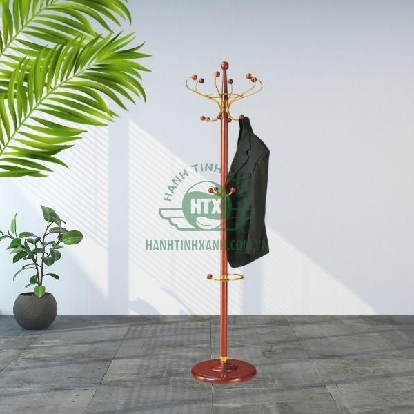 Mẫu cây treo quần áo trong phòng bằng gỗ kết hợp inox