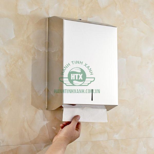 Hình ảnh thực tế hộp đựng giấy lau tay gắn tường