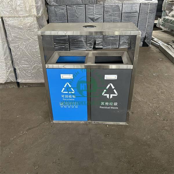 Hình ảnh thực tế thùng rác ngoài trời 2 ngăn phân loại rác