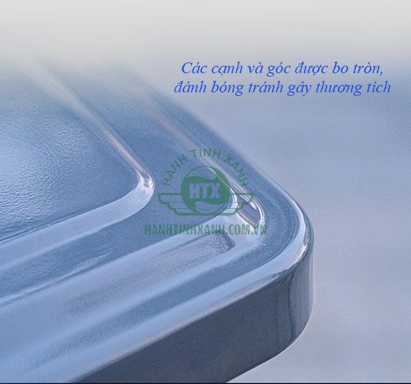 Màu sắc đẹp, bóng bẩy của khung thùng rác